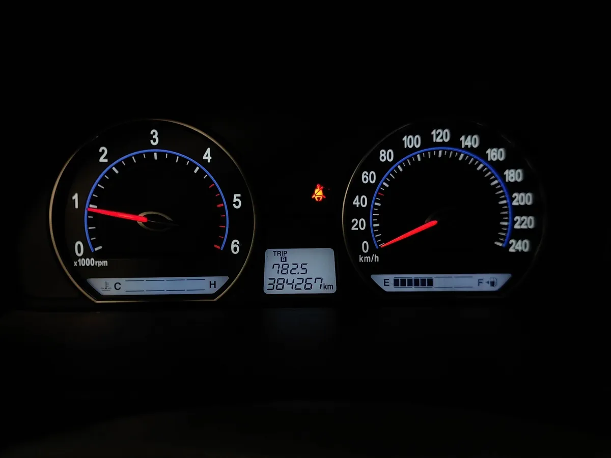 Kia Magentis 2.0 CRDi MT (138 л.с.) Черный в АВИЛОН. Слайд №18