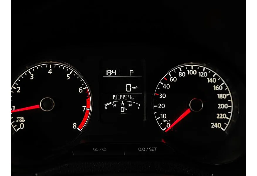 Volkswagen Polo 1.6 Tiptronic (105 л.с.) Trendline Бежевый в АВИЛОН. Слайд №18