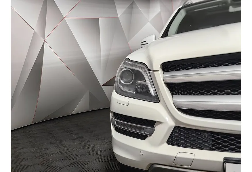 Mercedes-Benz GL 350 BlueTec 7G-Tronic Plus 4Matic (249 л.с.) Белый в АВИЛОН. Слайд №10