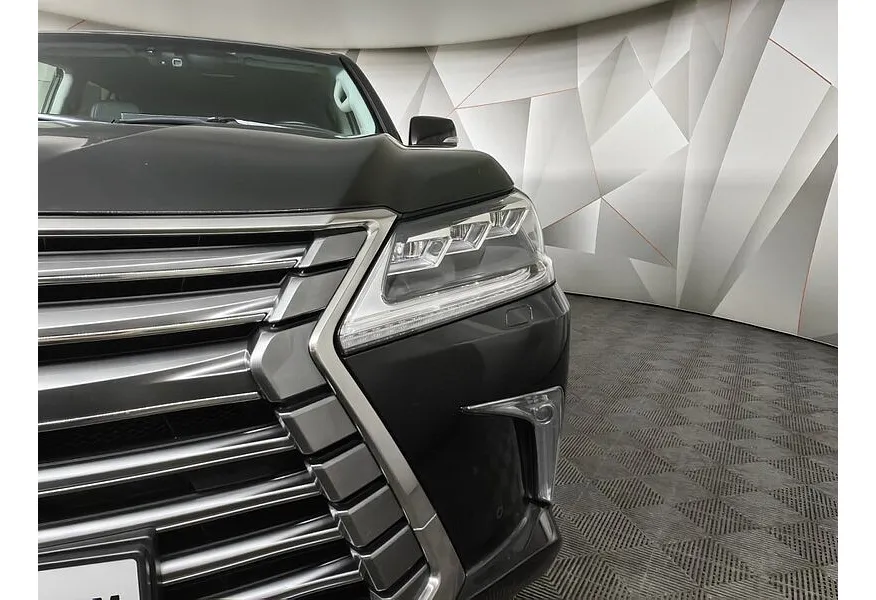 Lexus LX 450d AT (272 л.с.) Черный в АВИЛОН. Слайд №10