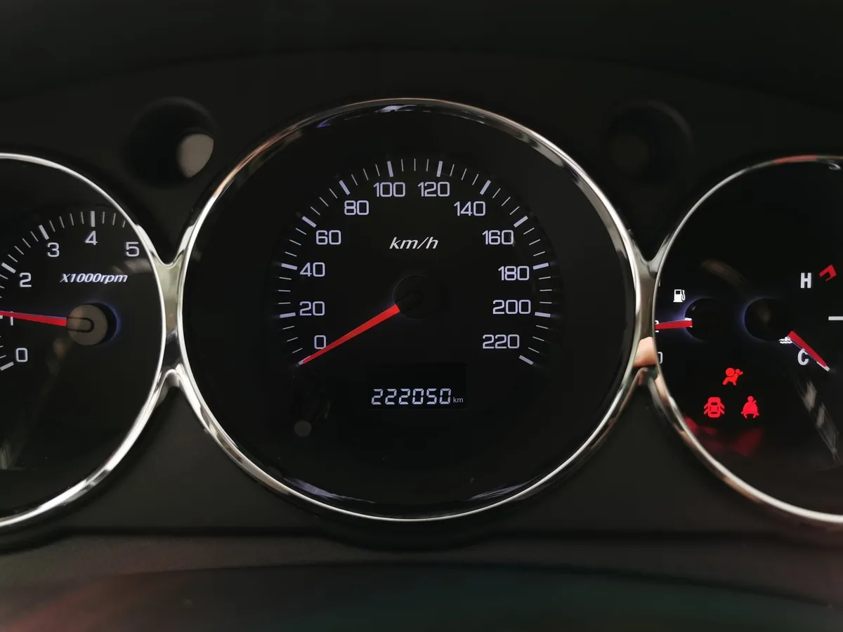 DongFeng H30 1.6 MT (117 л.с.) Comfort Красный в АВИЛОН. Слайд №15