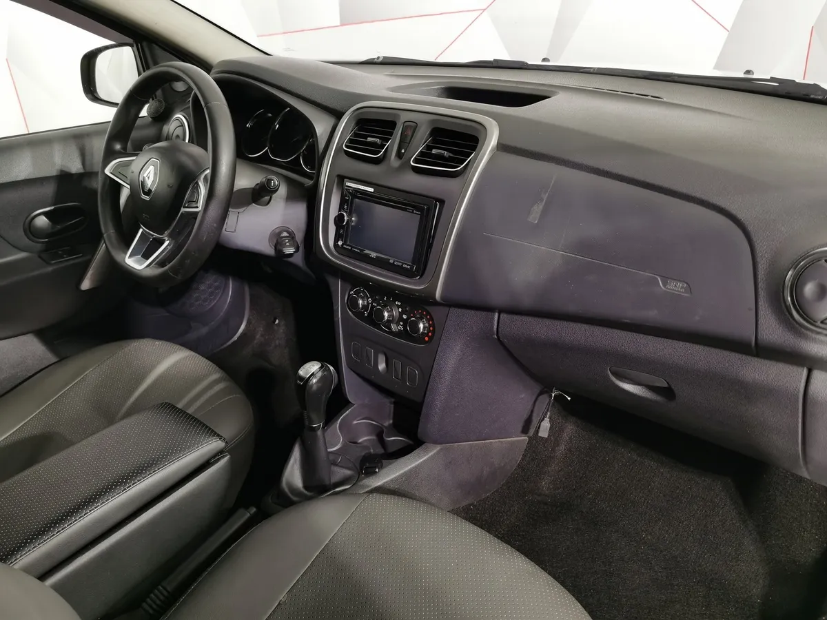 Renault Logan 1.6 AT (102 л.с.) Белый в АВИЛОН. Слайд №10