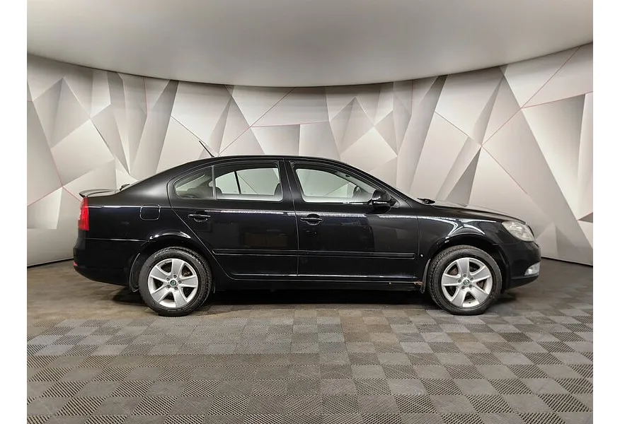 Skoda Octavia 1.4 TSI DSG (122 л.с.) Черный в АВИЛОН. Слайд №6