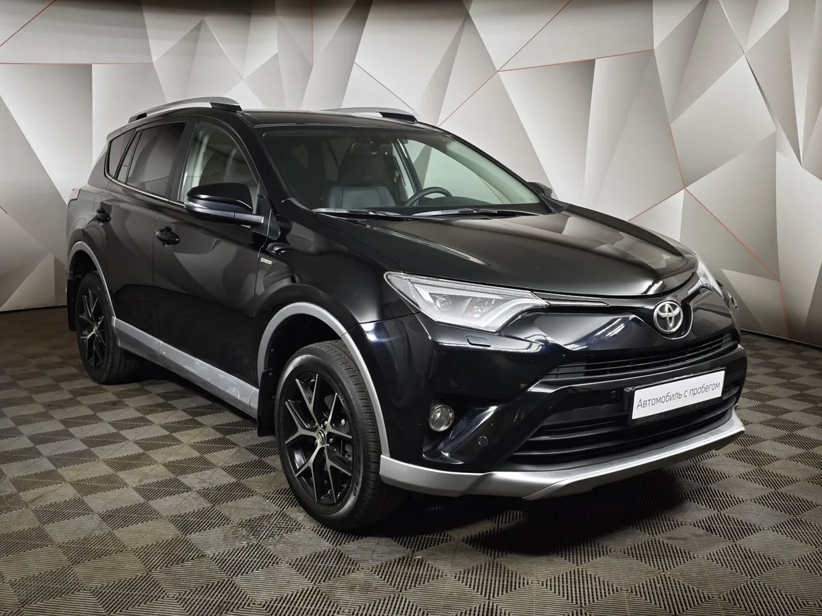 Toyota RAV4 2.5 AT 4WD (180 л.с.) Черный в АВИЛОН. Слайд №3