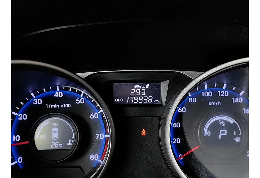 Hyundai ix35 2.0 AT 4WD (150 л.с.) Comfort Черный в АВИЛОН. Слайд №16