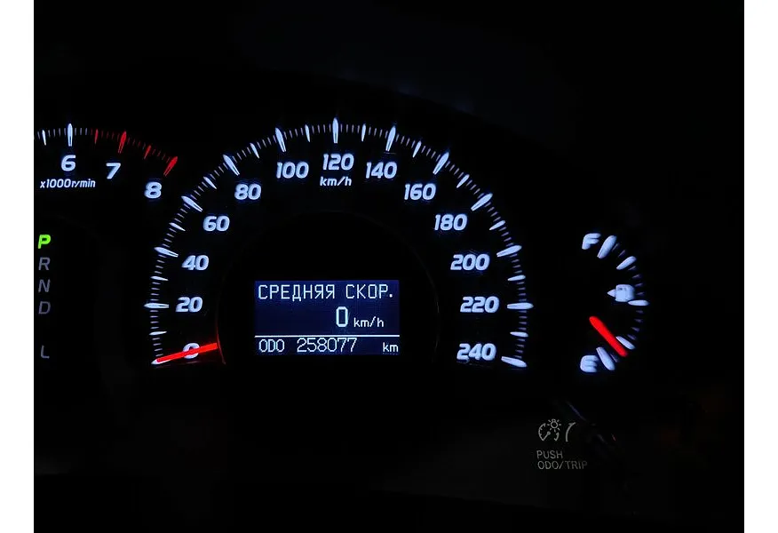 Toyota Camry 2.4 VVT-i AT (167 л.с.) Черный в АВИЛОН. Слайд №18