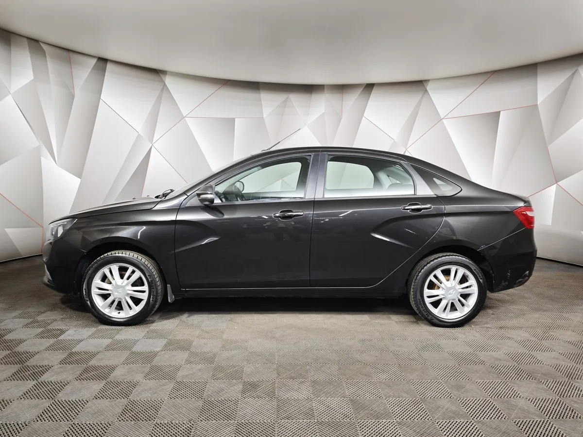 ВАЗ (Lada) Vesta 1.8 AMT (122 л.с.) Черный в АВИЛОН. Слайд №5