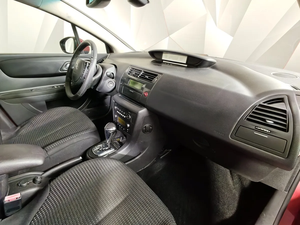 Citroen C4 1.6 VTi AT (120 л.с.) Красный в АВИЛОН. Слайд №12