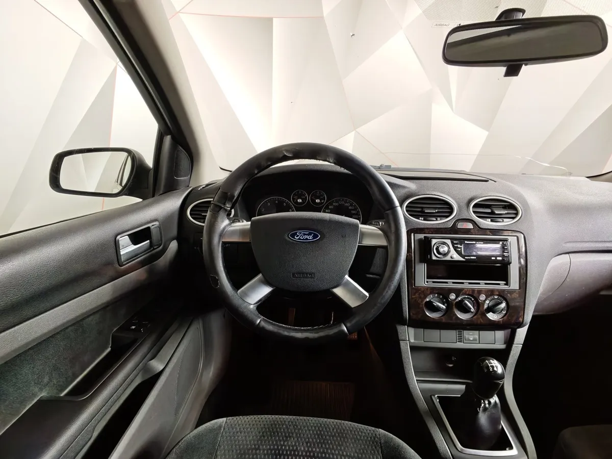 Ford Focus 1.8 MT (125 л.с.) Ghia Синий в АВИЛОН. Слайд №17