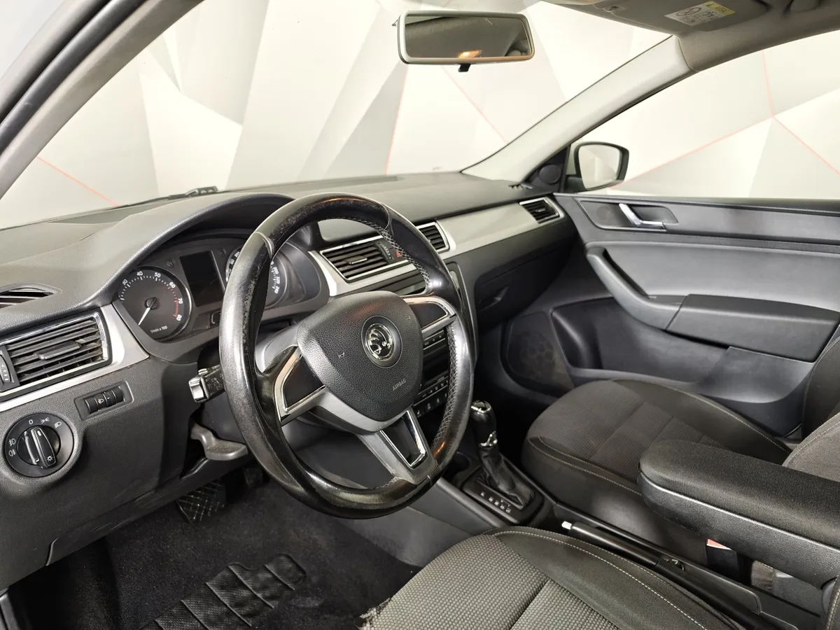 Skoda Rapid 1.4 TSI DSG (122 л.с.) Белый в АВИЛОН. Слайд №18