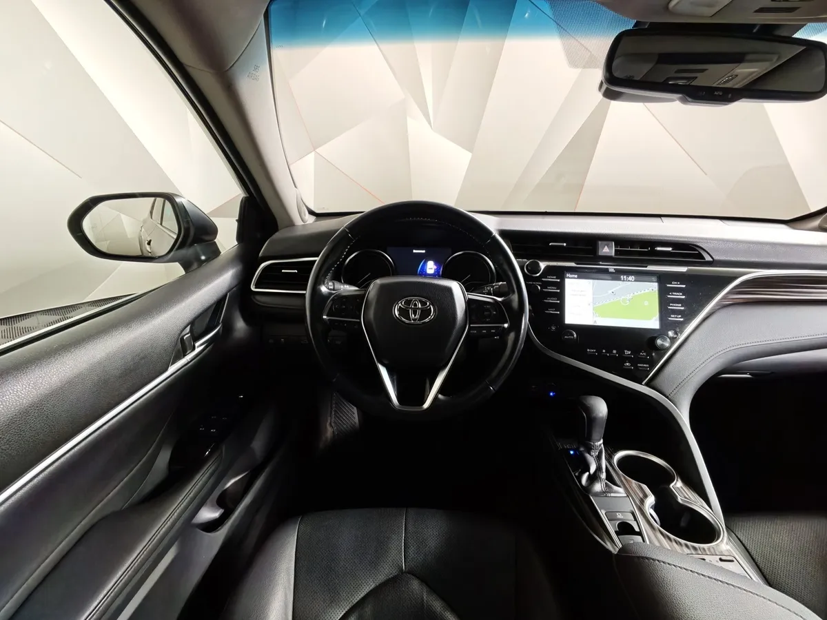 Toyota Camry 2.5 AT (181 л.с.) Черный в АВИЛОН. Слайд №20