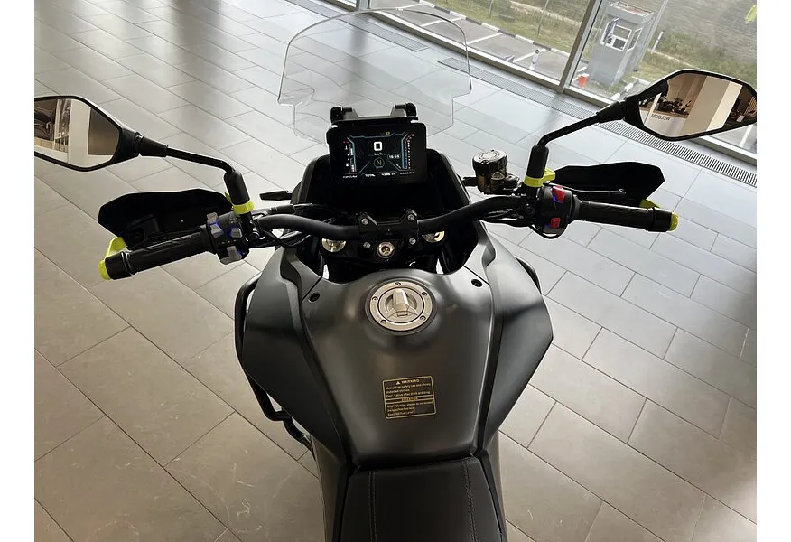 QJMOTOR SVT 650 645 см³ (76 л.с.) (76) 645 Белый в АВИЛОН. Слайд №7