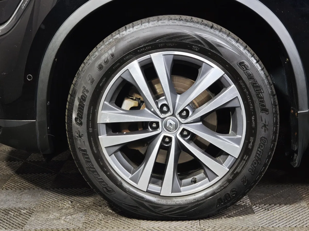 Renault Koleos 2.0 dCi AT 4x4 (150 л.с.) Черный в АВИЛОН. Слайд №9