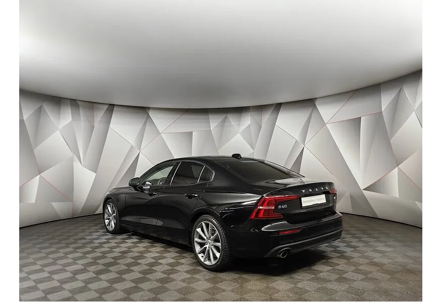 Volvo S60 2.0 T5 Drive-E Geartronic (245 л.с.) Черный в АВИЛОН. Слайд №4