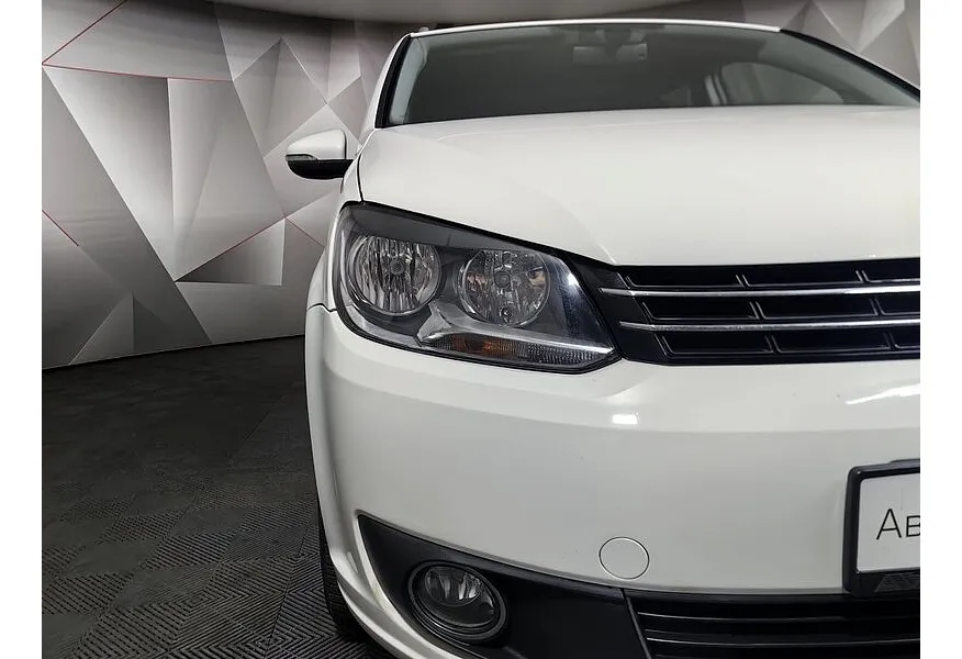 Volkswagen Touran 1.4 TSI DSG (140 л.с.) Highline Белый в АВИЛОН. Слайд №10