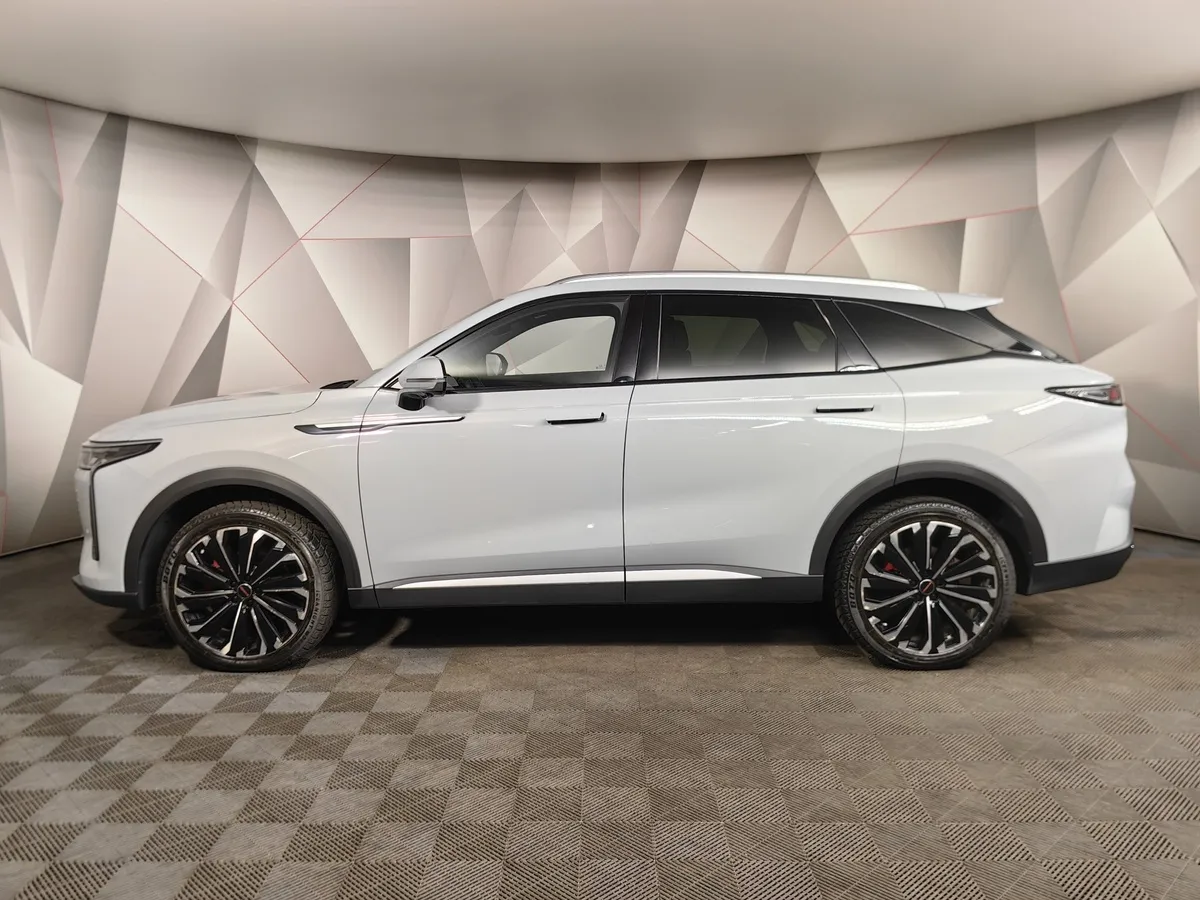 EXEED RX 2.0T DCT 4WD (249 л.с.) Platinum Серый в АВИЛОН. Слайд №5