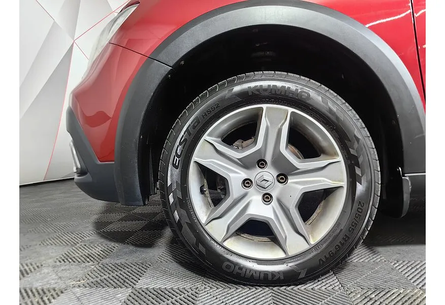 Renault Sandero 1.6 AT (103 л.с.) Stepway Красный в АВИЛОН. Слайд №16