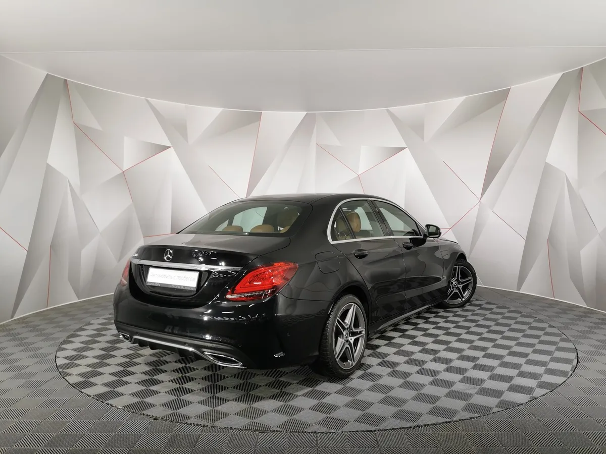 Mercedes-Benz C-Класс C 180 9G-TRONIC (150 л.с.) Sport Черный в АВИЛОН. Слайд №2
