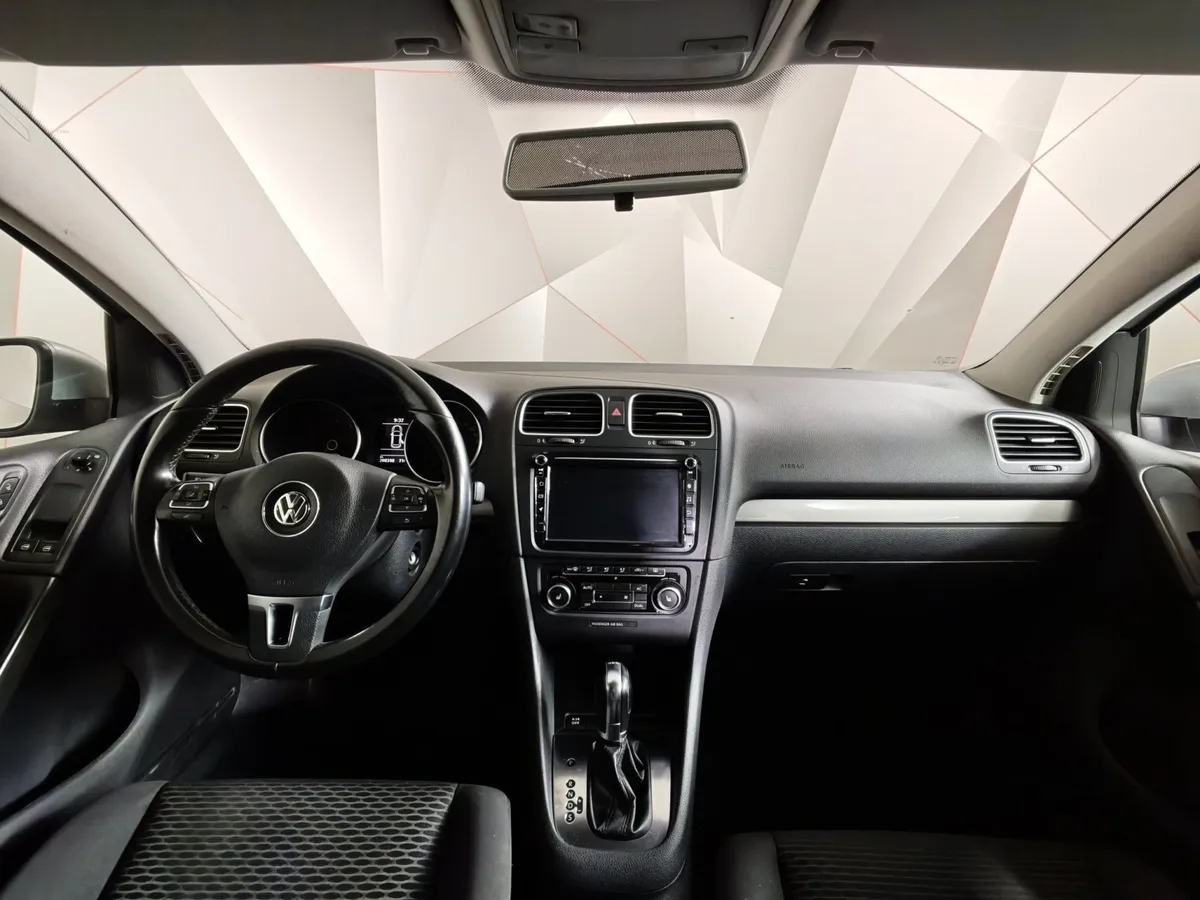 Volkswagen Golf 1.6 DSG (102 л.с.) Trendline Серебристый в АВИЛОН. Слайд №13