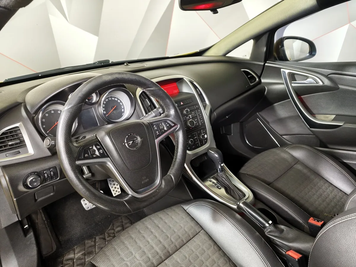 Opel Astra 1.4 Turbo AT (140 л.с.) Enjoy Желтый в АВИЛОН. Слайд №18