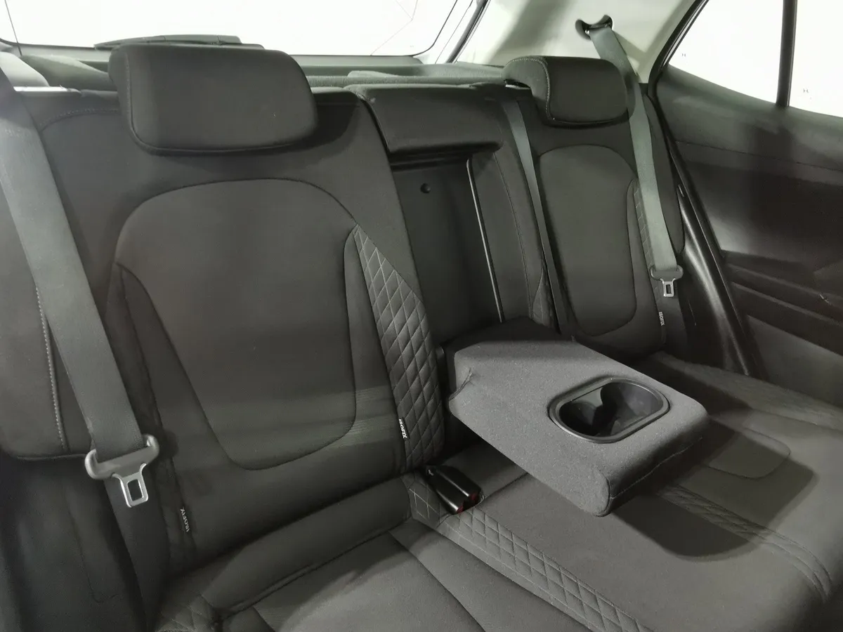 Hyundai Creta 1.6 AT AWD (121 л.с.) Travel Белый в АВИЛОН. Слайд №16
