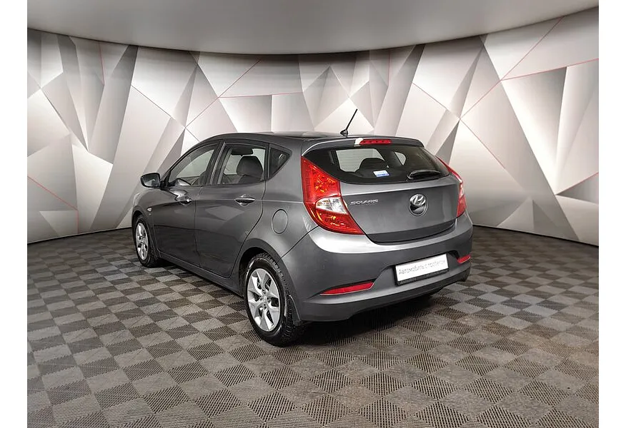 Hyundai Solaris 1.6 AT (123 л.с.) Comfort Серый в АВИЛОН. Слайд №4 Hyundai Solaris 1.6 AT (123 л.с.) Comfort Серый в АВИЛОН. Слайд №4