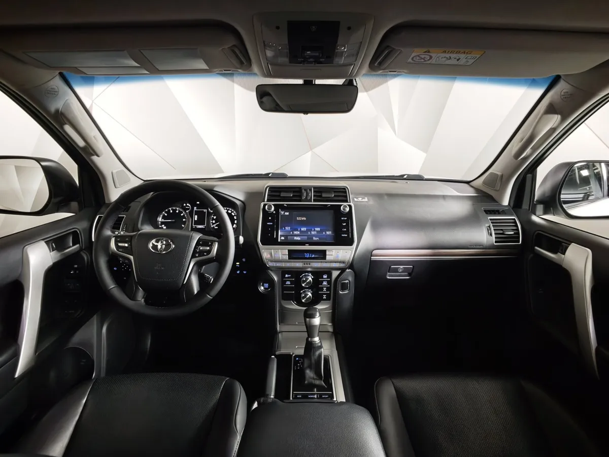 Toyota Land Cruiser Prado 4.0 AT AWD (249 л.с.) Белый в АВИЛОН. Слайд №14