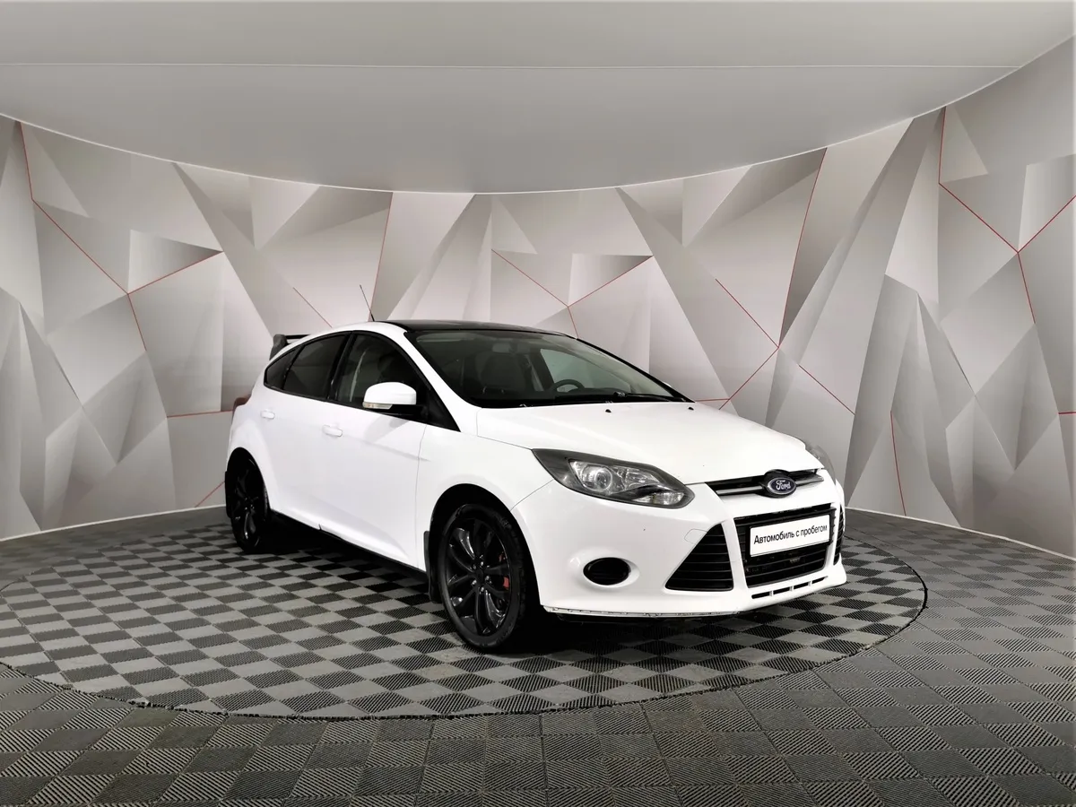 Ford Focus 1.6 MT (105 л.с.) Trend Белый в АВИЛОН. Слайд №3