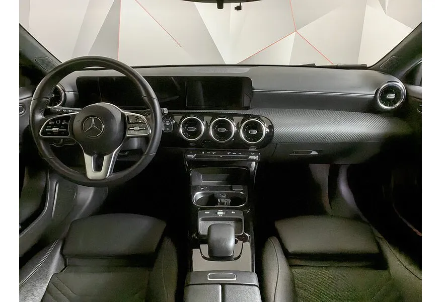 Mercedes-Benz A-Класс A 200 7G-DCT (150 л.с.) Style Белый в АВИЛОН. Слайд №14