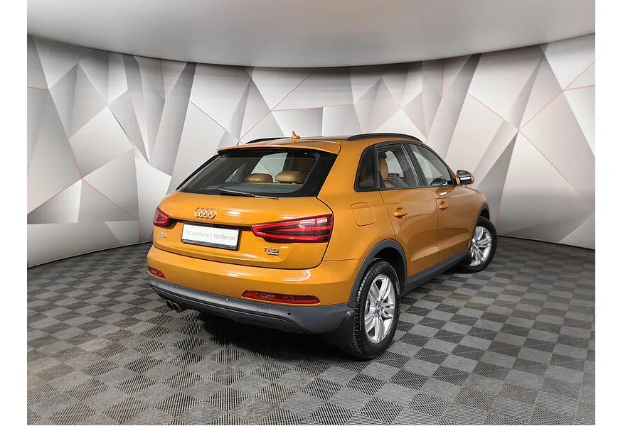 Audi Q3 2.0 TFSI quattro S tronic (211 л.с.) Оранжевый в АВИЛОН. Слайд №2