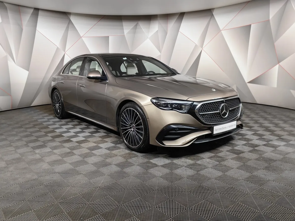 Mercedes-Benz E-Класс E 220 d 4MATIC (197 л.с.) Коричневый в АВИЛОН. Слайд №3