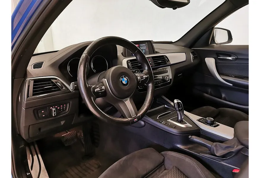 BMW 1 серия 116i AT (136 л.с.) Синий в АВИЛОН. Слайд №11