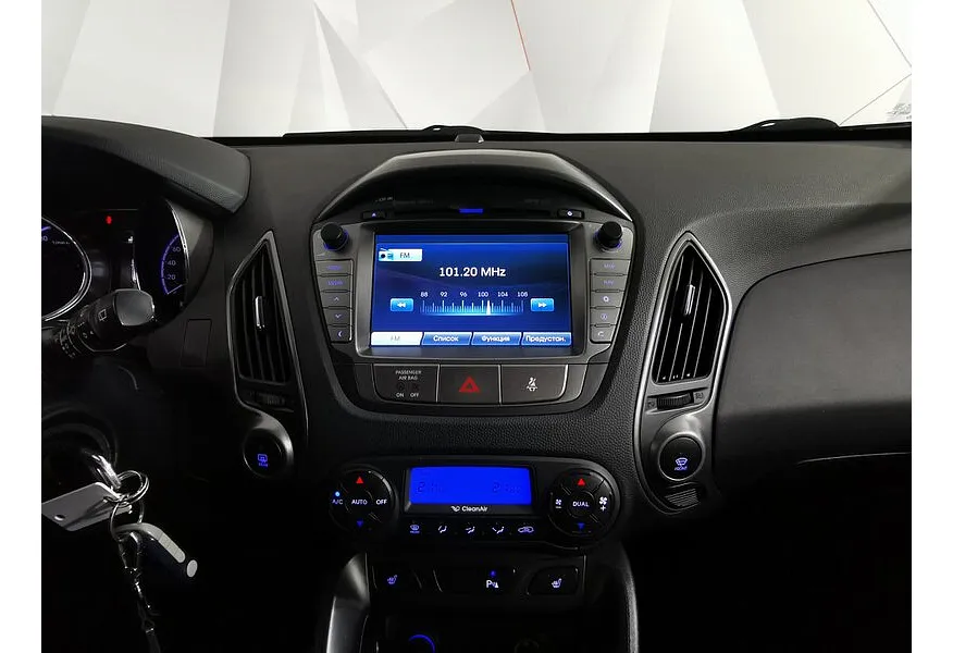 АВИЛОН - Hyundai ix35 2.0 AT 2WD (150 л.с.) Comfort + Navi Серый - slide 10