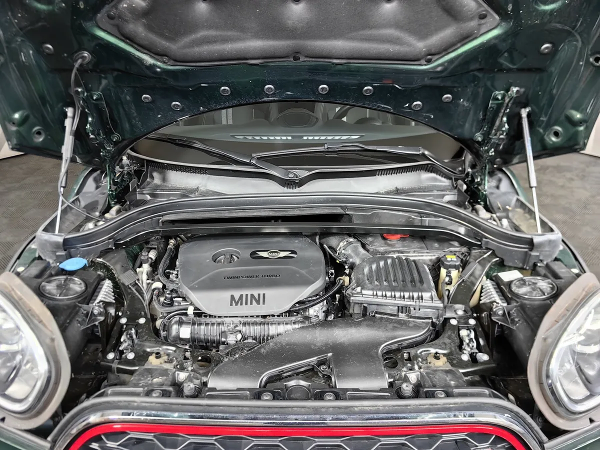 MINI Countryman 2.0 AMT 4WD (204 л.с.) ALL4 Зеленый в АВИЛОН. Слайд №10