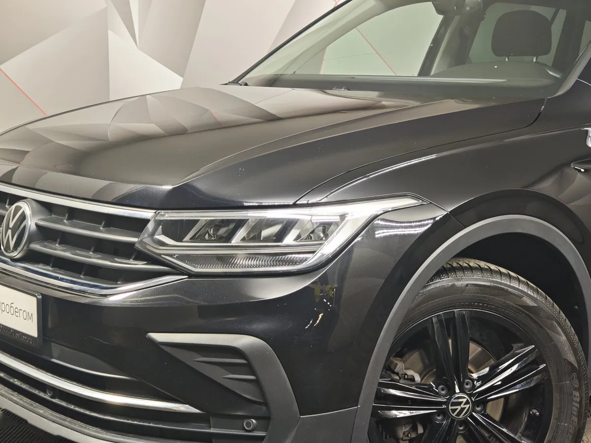 Volkswagen Tiguan 1.4 TSI 4Motion DSG (150 л.с.) Status Plus Черный в АВИЛОН. Слайд №10