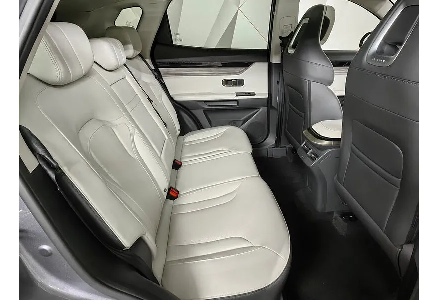 АВИЛОН - JETOUR Dashing 1.6T 7DCT 2WD (190 л.с.) Luxury Серый - slide 8