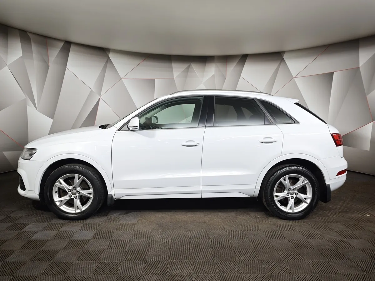 Audi Q3 2.0 TFSI S tronic quattro (180 л.с.) Design Белый в АВИЛОН. Слайд №5