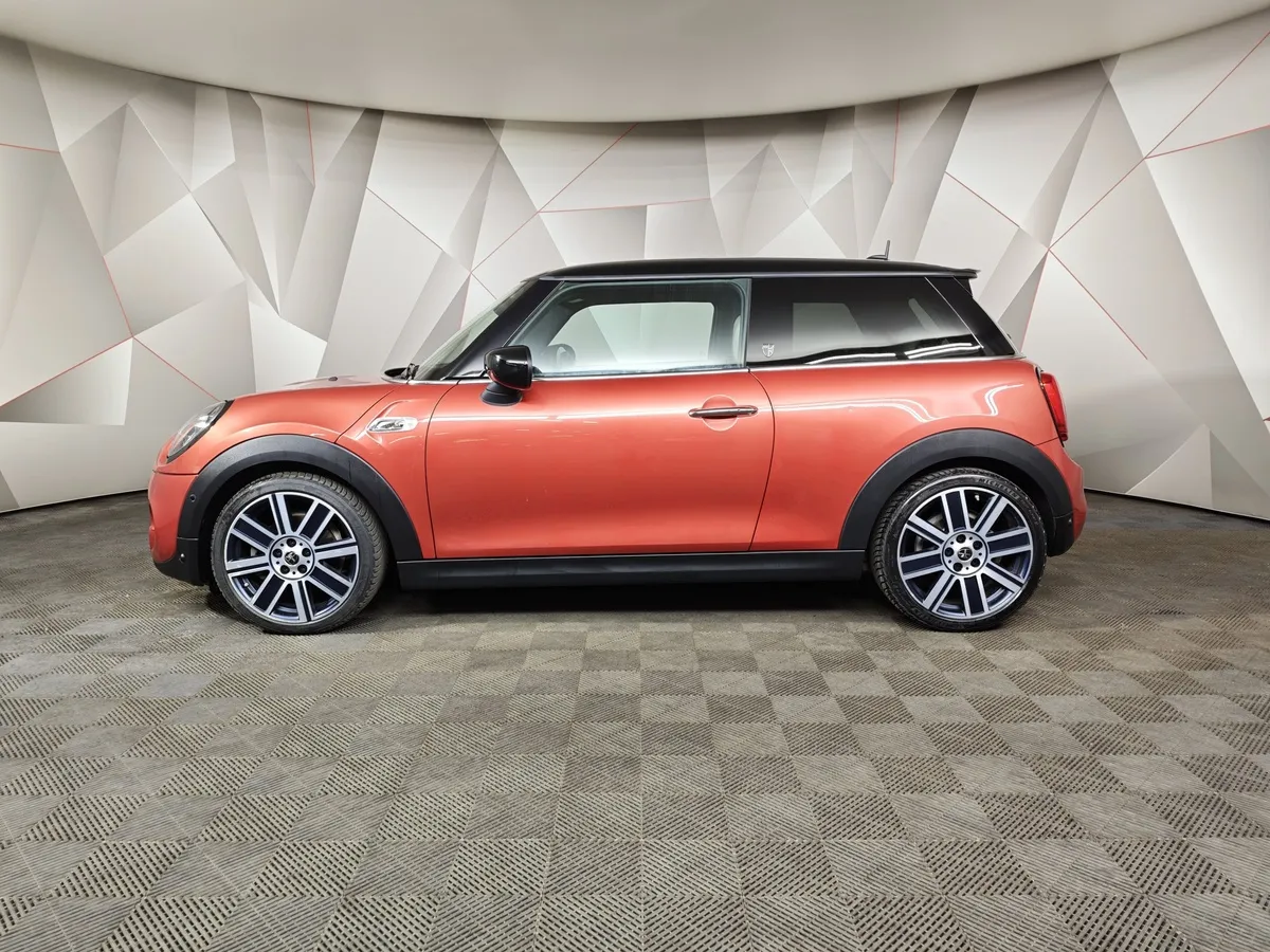 MINI 3 двери Cooper S 2.0 AMT (192 л.с.) Красный в АВИЛОН. Слайд №5