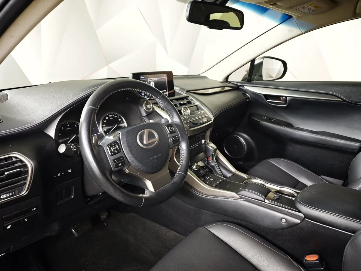 Lexus NX 300 AT AWD (238 л.с.) Серый в АВИЛОН. Слайд №19