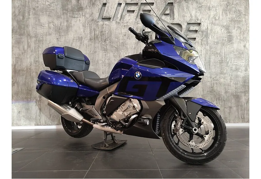 LIVE. Слайд №2