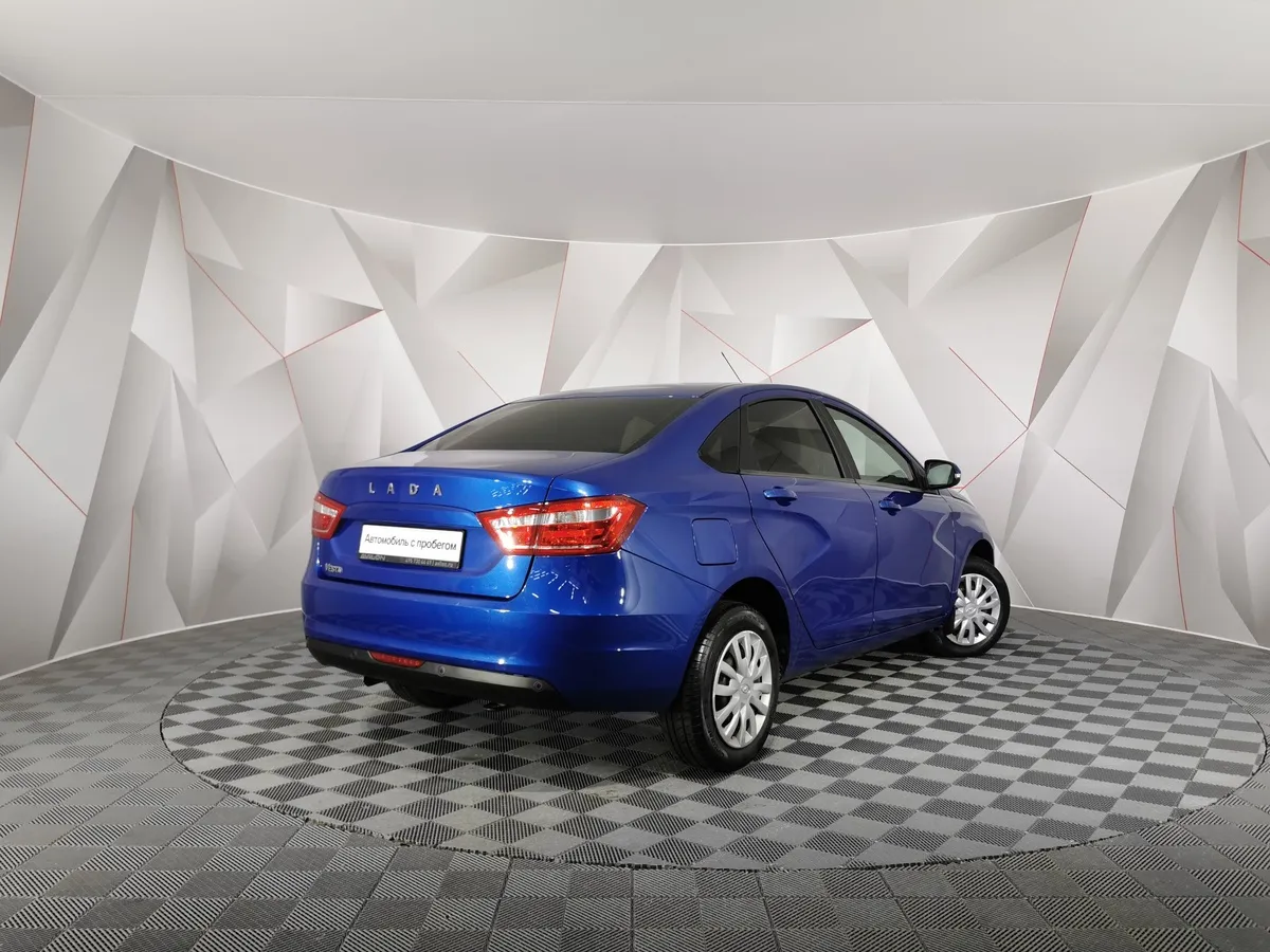 ВАЗ (Lada) Vesta 1.6 CVT (113 л.с.) Luxe Multimedia Синий в АВИЛОН. Слайд №2