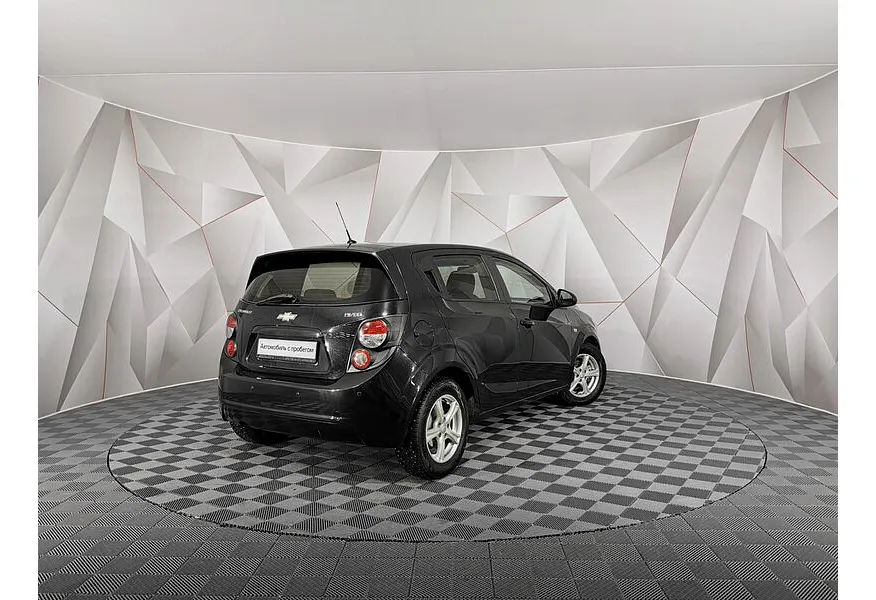 Chevrolet Aveo 1.6 AT (115 л.с.) Черный в АВИЛОН. Слайд №2