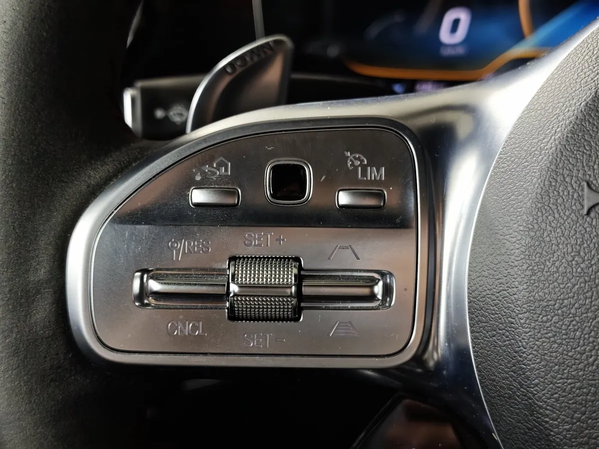 Mercedes-Benz CLS 53 9G-TRONIC 4MATIC+ (435 л.с.) Особая серия Белый в АВИЛОН. Слайд №28