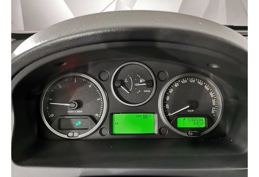 Land Rover Freelander 2.2 TD4 AT (150 л.с.) S Серый в АВИЛОН. Слайд №18