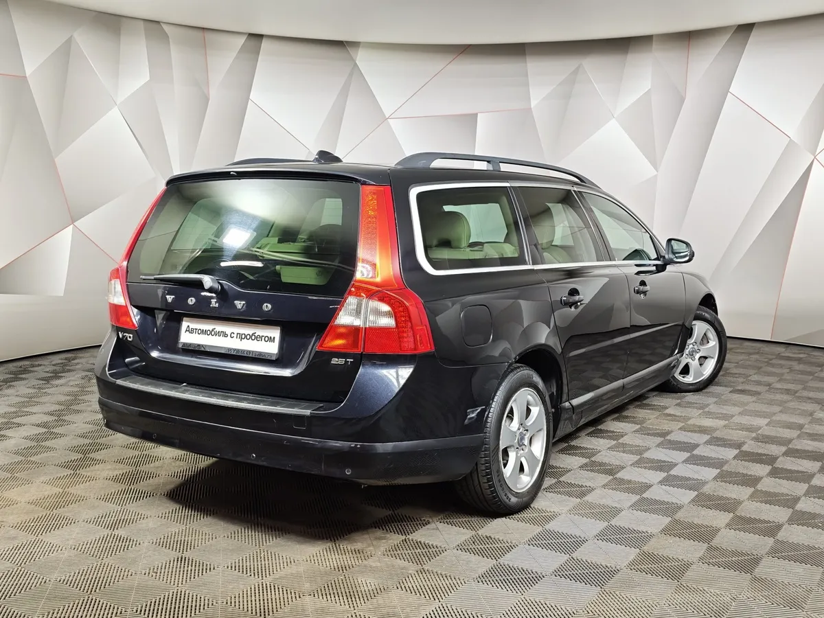 Volvo V70 2.5 T Geartronic (200 л.с.) Черный в АВИЛОН. Слайд №2
