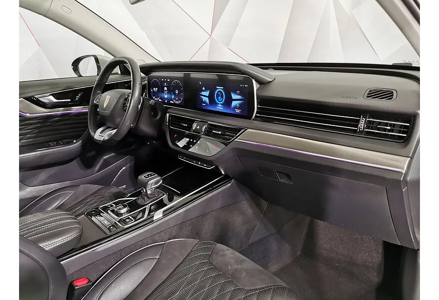 Hongqi HS5 2.0 AT 4WD (224 л.с.) Deluxe Желтый в АВИЛОН. Слайд №13