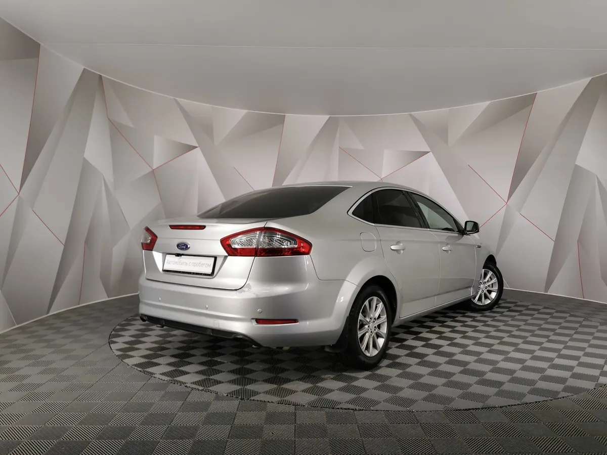 Ford Mondeo 2.3 AT (161 л.с.) Ambiente Серебристый в АВИЛОН. Слайд №2