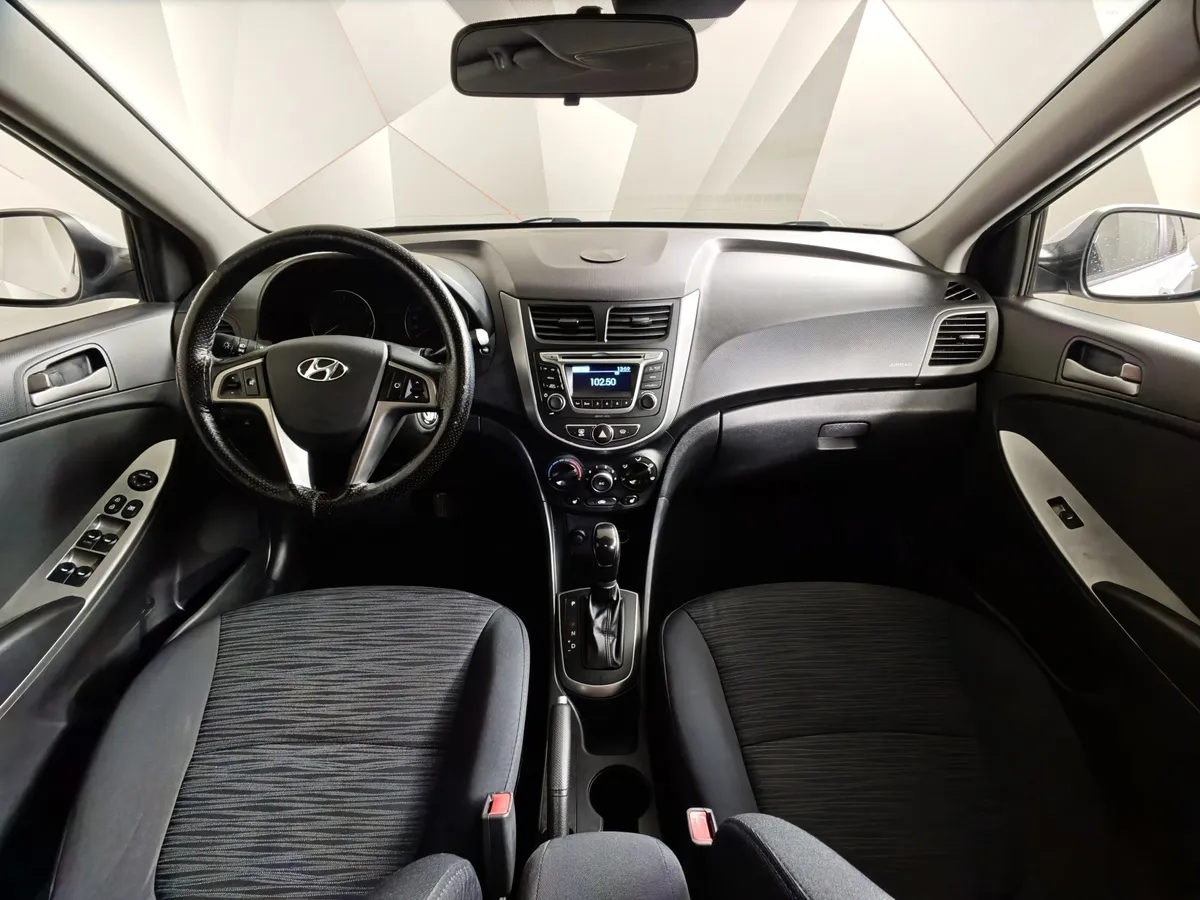 Hyundai Solaris 1.6 AT (123 л.с.) Comfort Серебристый в АВИЛОН. Слайд №14