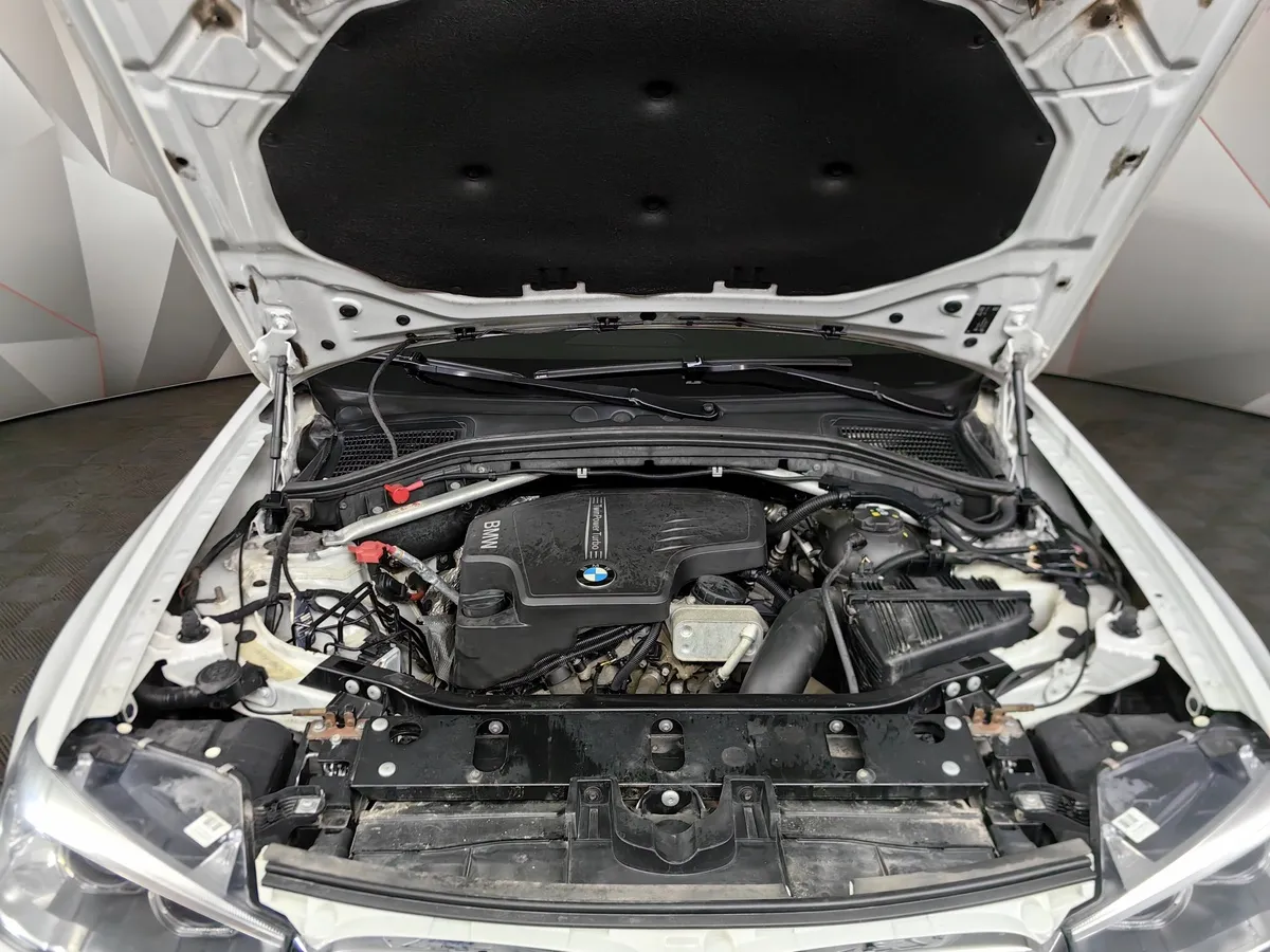 BMW X3 xDrive20i AT (184 л.с.) Белый в АВИЛОН. Слайд №10