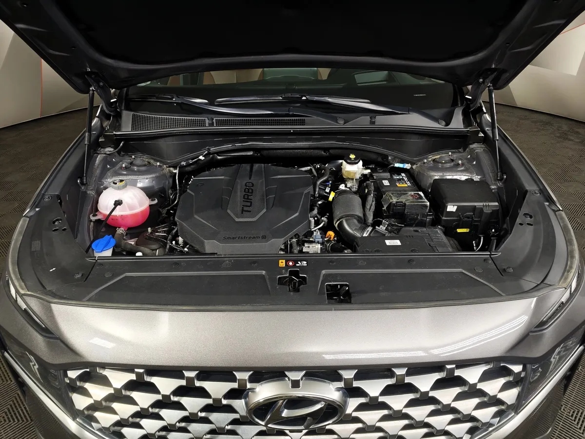 Hyundai Santa Fe 2.2 CRDi AWD 8AT (200 л.с.) High-Tech Серый в АВИЛОН. Слайд №11